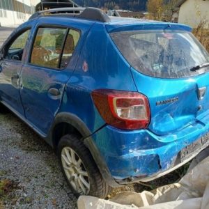 Dacia Sandero 2015 1.0 Benzin nur für Ersatzteile