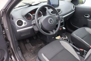 Renault Clio 2011 1.5 Diesel nur für Ersatzteile