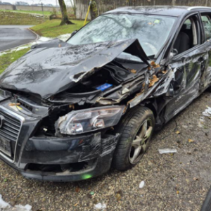 Audi A3 2010 1.2 Benzin nur für Ersatzteile