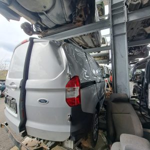 Ford Transit Courier 1.5 TDCi 2015 nur für Ersatzteile