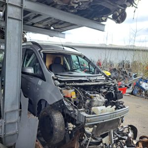 Ford Transit Courier 1.5 TDCi 2015 nur für Ersatzteile