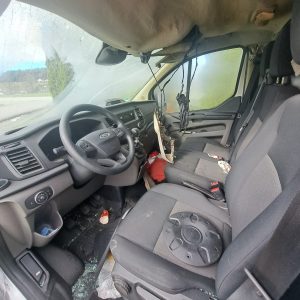 Ford Transit 2023 2.0 Diesel nur für Ersatzteile